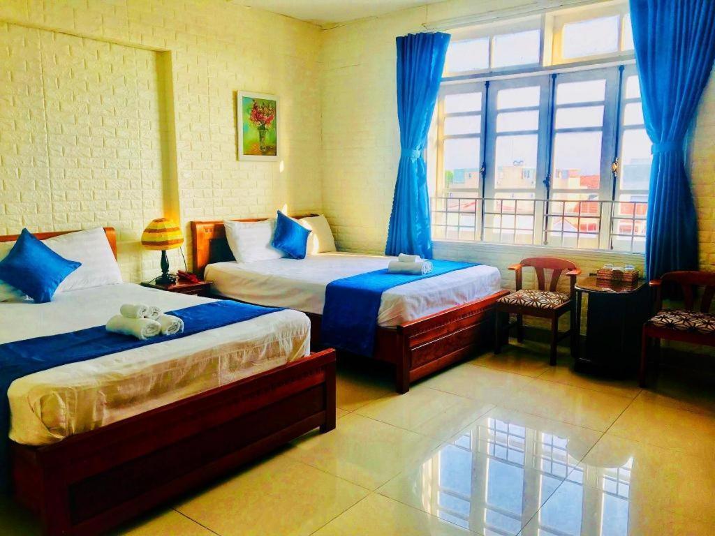 Whale Ocean View Hotel Дананг Екстериор снимка