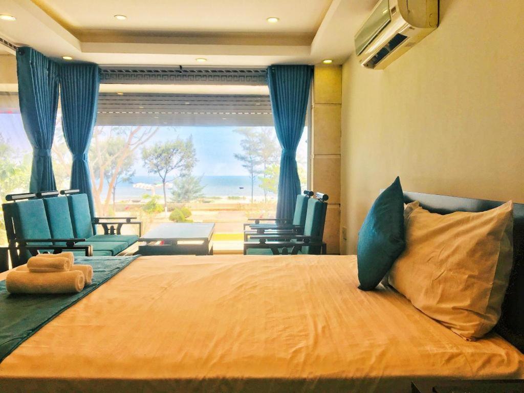 Whale Ocean View Hotel Дананг Екстериор снимка